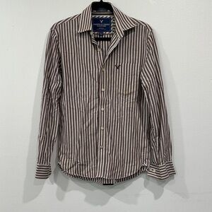 American Eagle Outfitters Men's Striped Button-Down Shirt